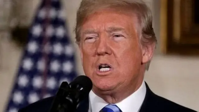 डोनल्ड ट्रंप