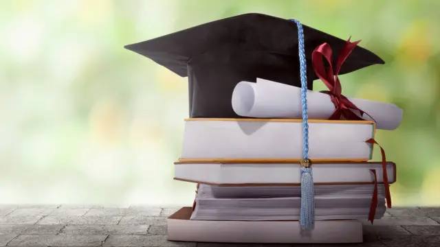 GRADUATION HATE