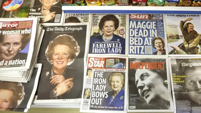 লন্ডনে ৯ই এপ্রিল ২০১৩য় মিসেস মার্গারেট থ্যাচার মারা যাবার পরদিন ব্রিটেনের বিভিন্ন পত্রপত্রিকা