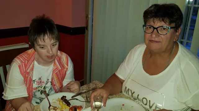 Snežana Milivojević kaže da je Ivana bila željeno dete i da bi je verovatno rodila i da je u trudnoći znala za njenu dijagnozu