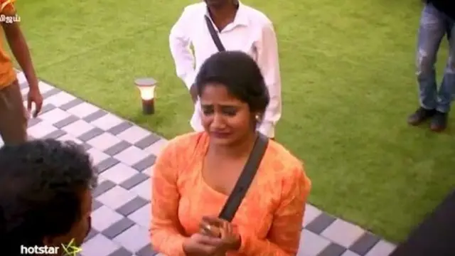 லொஸ்லியாவும் மரியநேசனும்