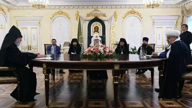Ermənistan və Azərbaycan dini liderləri Moskvada görüşüblər