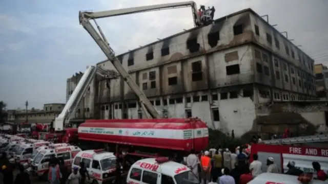 بلدیہ فیکٹری میں آتشزدگی