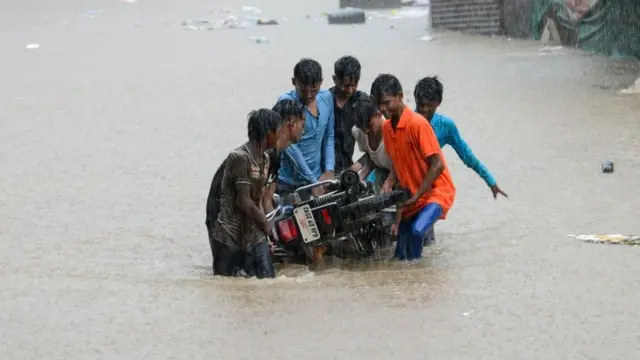 વરસાદ