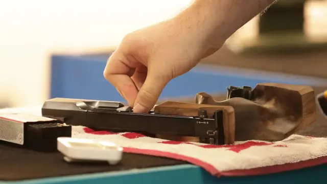 துப்பாக்கி சுடுதல்