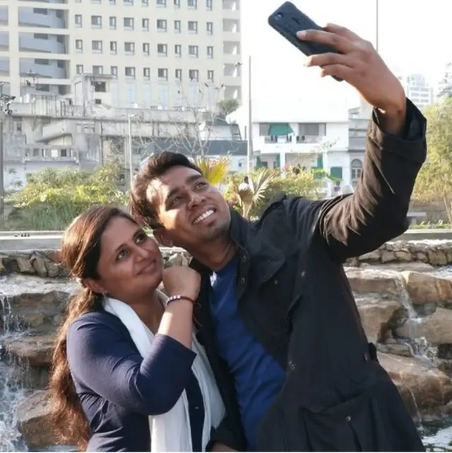 రవీంద్ర, శిల్ప