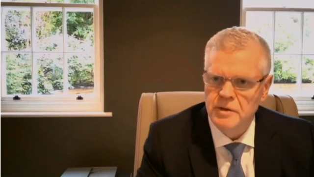 祈耀年承认汇丰在香港的经营环境近年"具挑战性"，但直言汇丰没有计划离开香港。