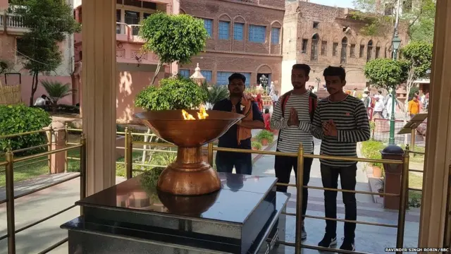 ਜਲ੍ਹਿਆਵਾਂਲਾ ਬਾਗ ਦੁਖਾਂਤ