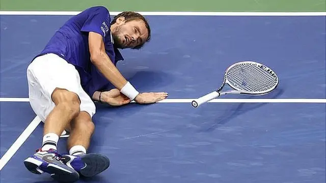 Daniil Medvedev celebrates winning the 2020 US Open