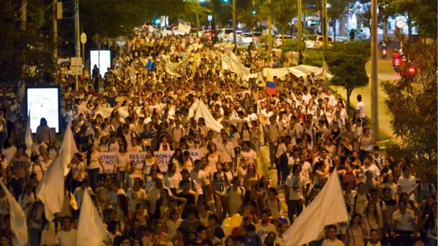 Kolombiya protestolar