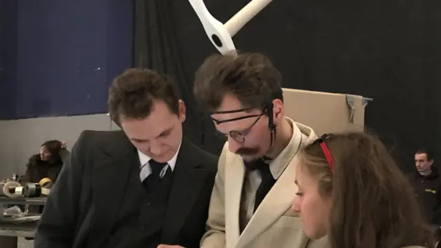 Съемочная группа готовится к съемкам сцены убийства Льва Троцкого