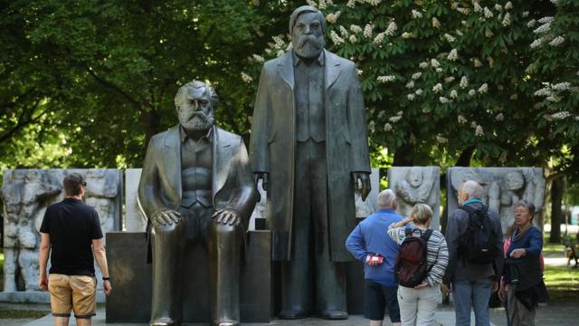 Marx statue in Berlin