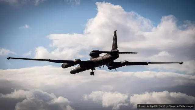 Diyaaradda U-2