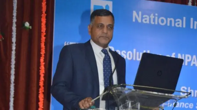 अशोक लवासा