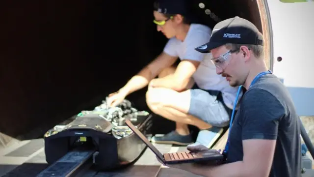 అమెరికాలోని కాలిఫోర్నియాలో ఈ పోటీ జరిగింది.