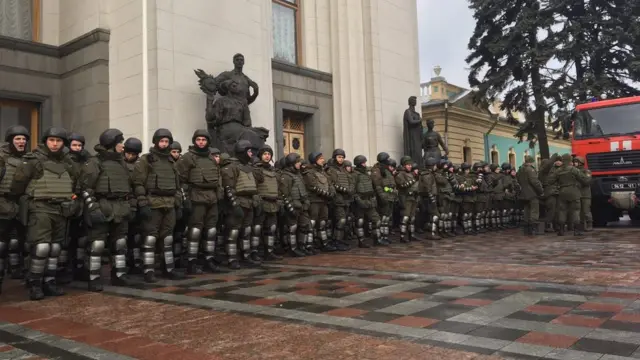 Оцепление у Рады