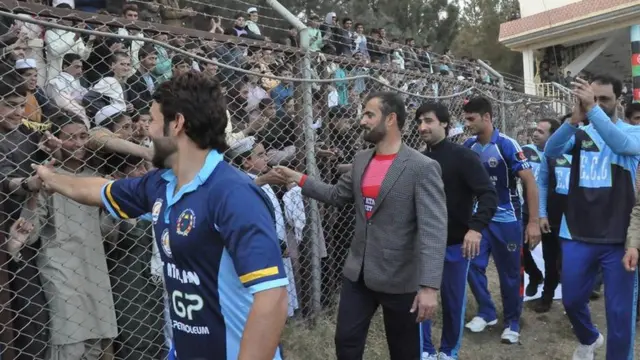 ملي کرېکټ لوبډله