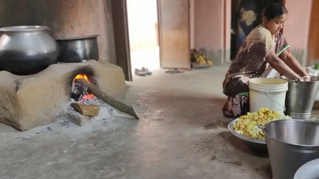 बिहार में मिड डे मील कुक