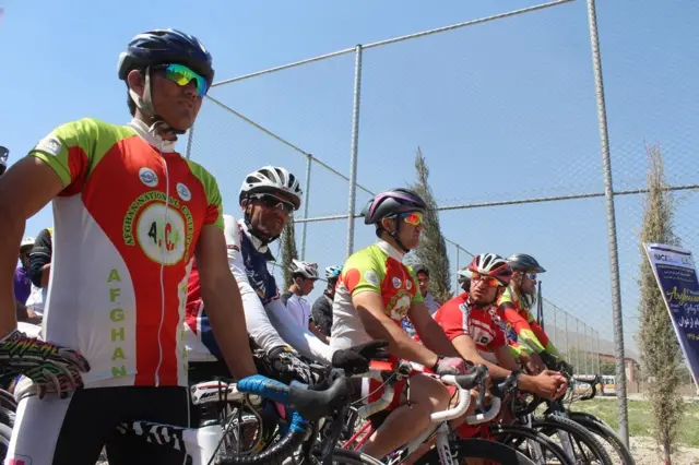 بایسکل ځغلونه