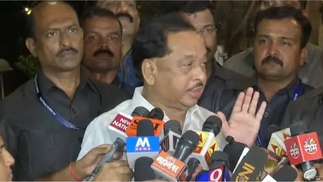 नारायण राणेंची पत्रकारांशी चर्चा