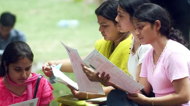 విద్యార్థులు