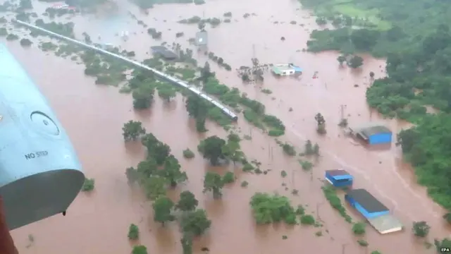 मुंबई बारिश