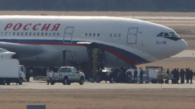 美國弗吉尼亞州，俄羅斯飛機從達拉斯國際機場接走被驅逐的外交官