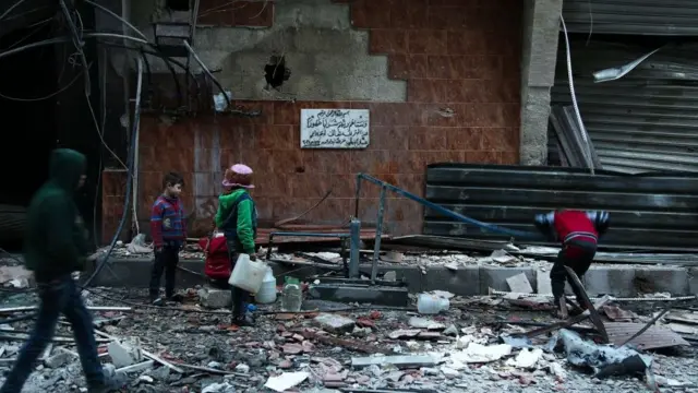 சிரியா: தற்காலிக போர்நிறுத்தத்திற்கு பிறகும் தொடரும் போர்