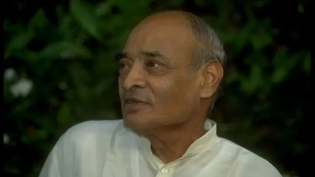 సొంత పార్టీ నుంచి వ్యతిరేక కనిపించినా సంస్కరణలు ముందుకు తీసుకెళ్లడానికే పీవీ సిద్ధమయ్యారు