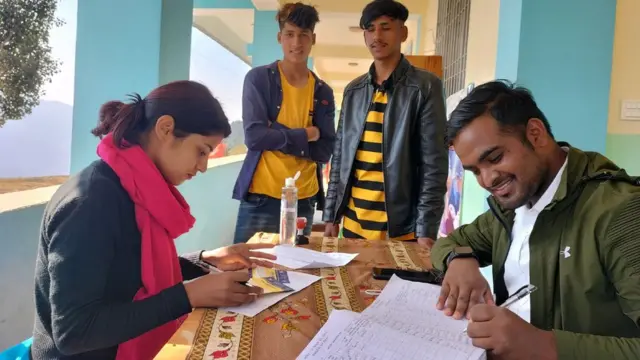 कोभिड खोप