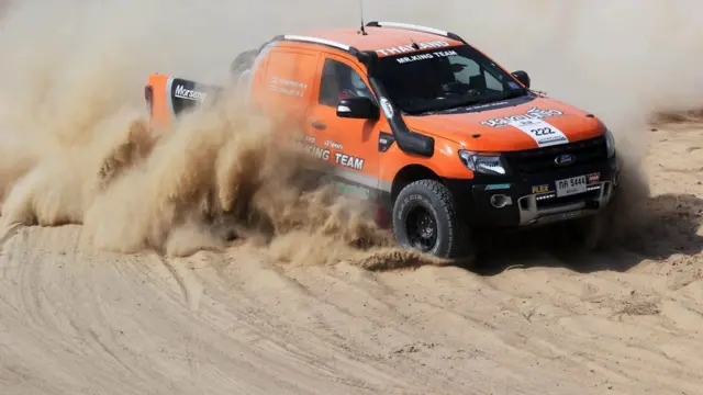 چولستان جیپ