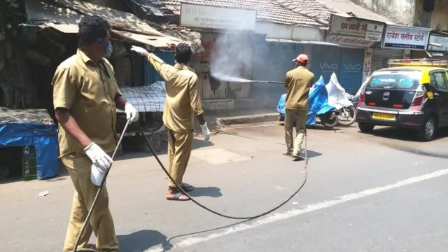 स्वास्थ्यकर्मी