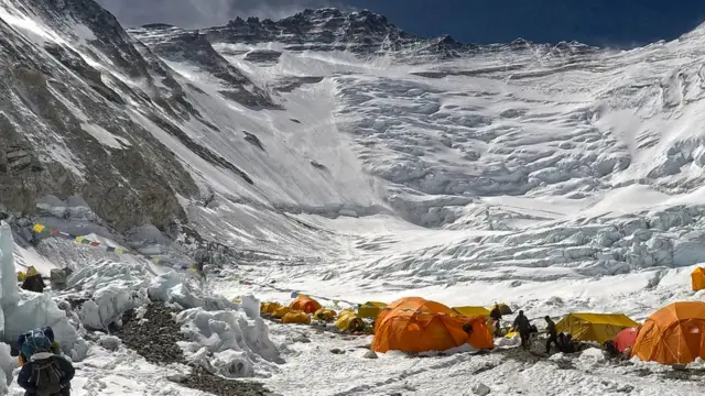 ایورسٹ ڈائری