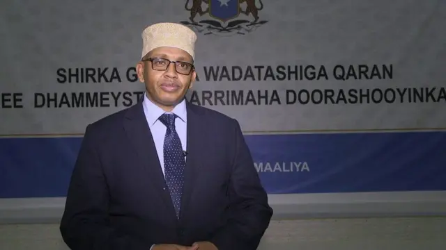 Wasiirka warfaafinta ee dowladda fedaraalka ee Soomaaliya Cusmaab abuukar Dubbe