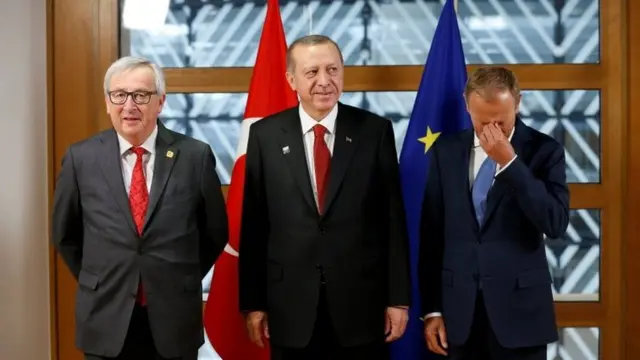 Avrupa Komisyonu Başkanı Jean-Claude Juncker, Cumhurbaşkanı Recep Tayyip Erdoğan ve Avrupa Birliği Konseyi Başkanı Donald Tusk