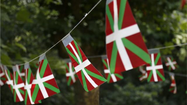 bandera vasca francesa