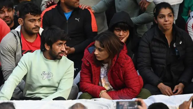 बजरंग पुनिया और विनेश फोगाट