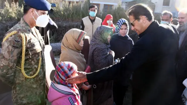 عمران خان، ہزارہ، مچھ