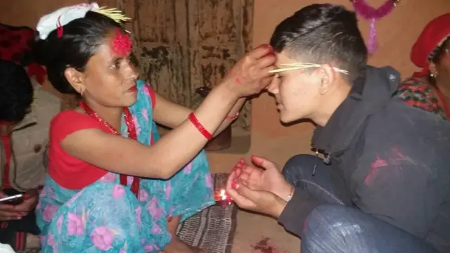 दशैँ टीका