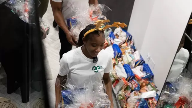 રૂથ કહે છે કે તેઓ "સુનિશ્ચિત કરવા પર ધ્યાન કેન્દ્રિત કરે છે કે કોઈ બાળક ભુખ્યું ન રહે"