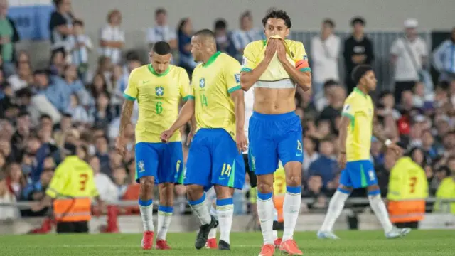 برزیل در آخرین بازی مقدماتی جام جهانیاش ۴-۱ مغلوب آرژانتین شد