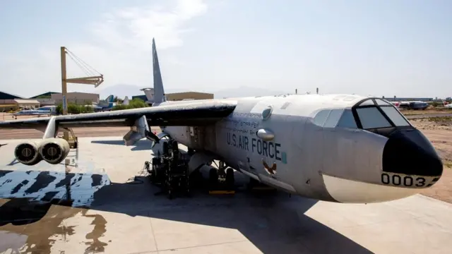 Администрация аэрокосмического музея Пима намерена сохранить самолет по крайней мере на ближайшие 100 лет