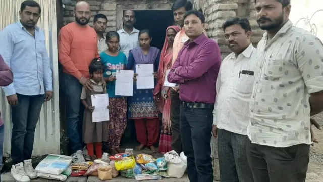 समाजभान संस्थेची टीम