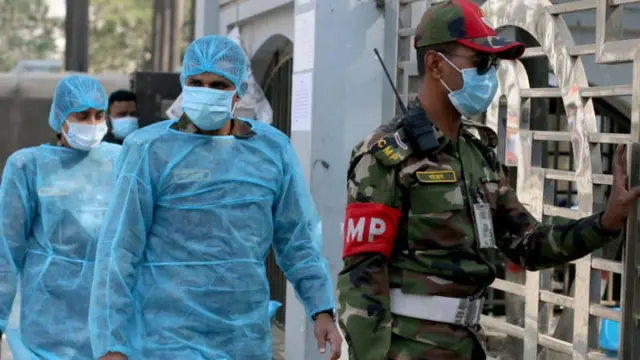 কোয়ারেনটিনে কঠোর নিরাপত্তা।