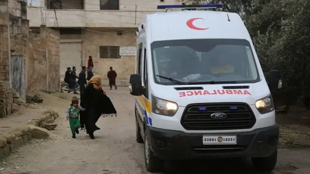 Uluslararası yardım kuruluşları İdlib'e insani yardımın bir kısmını kesti.