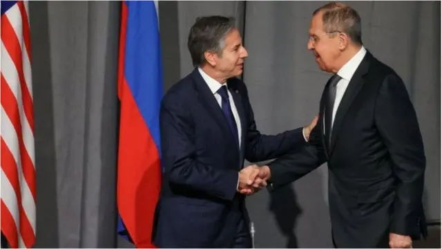 স্টকহোমে বৃহস্পতিবার কথা বলেন রুশ পররাষ্ট্রমন্ত্রী লাবরভ এবং আমেরিকার অ্যান্টনি ব্লিনকেন
