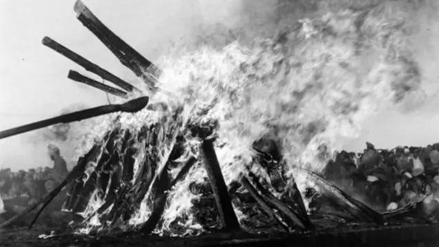 महात्मा गांधी, काँग्रेस, उजवी विचारसरणी, भारत