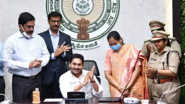 వైఎస్ జగన్