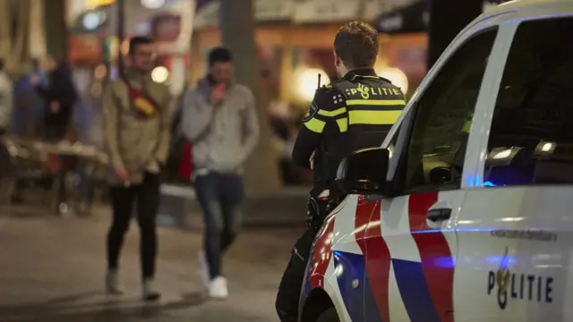 Hollanda polisi