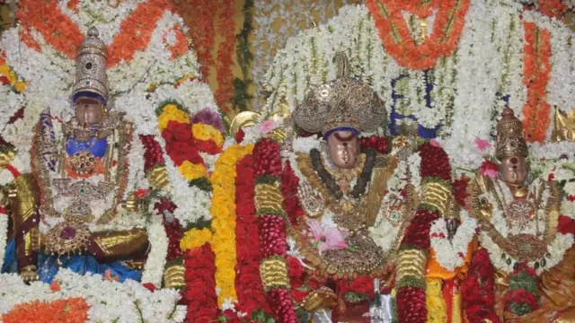 ராமேஸ்வரம் ராமநாதசுவாமி கோயில் நகை எடை குறைவு: '40 ஆண்டு பயன்பாட்டால் நகைகள் தேய்மானம்'